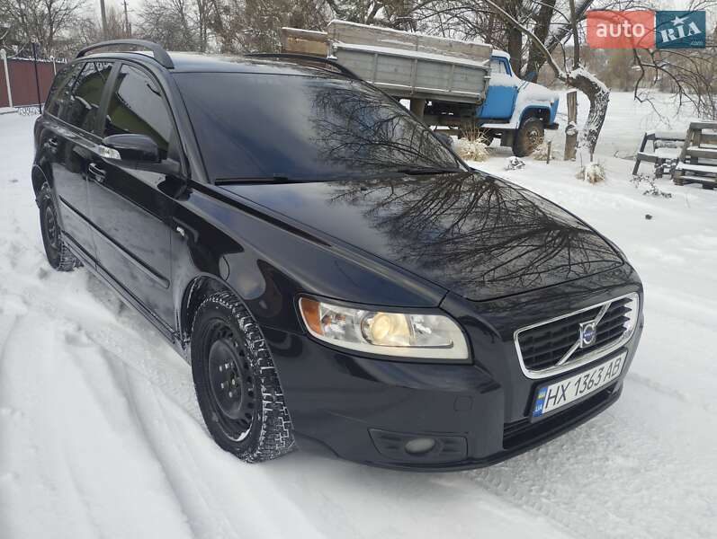 Универсал Volvo V50 2009 в Тульчине