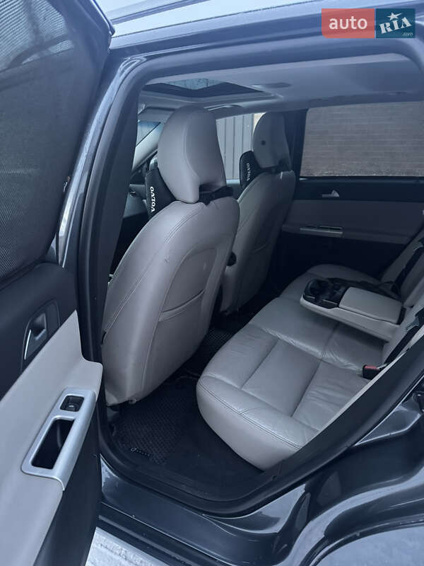Универсал Volvo V50 2010 в Чернигове