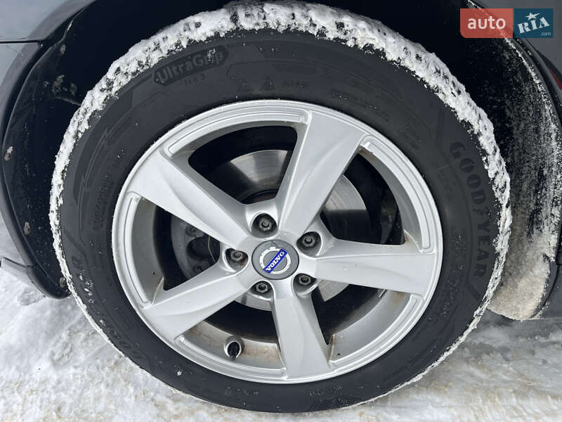 Универсал Volvo V50 2012 в Луцке