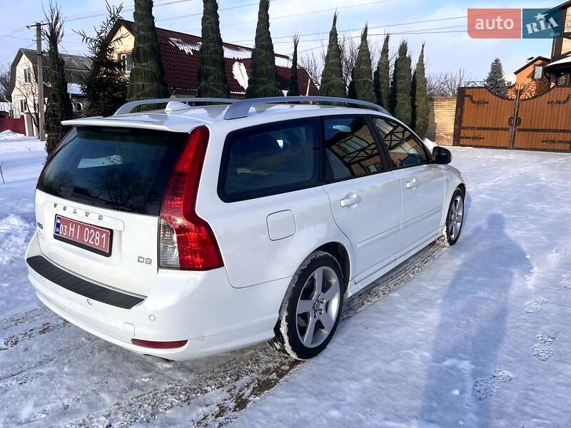 Универсал Volvo V50 2012 в Нежине