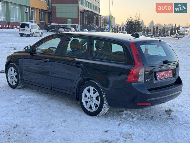 Универсал Volvo V50 2011 в Луцке