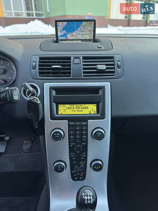 Универсал Volvo V50 2011 в Луцке