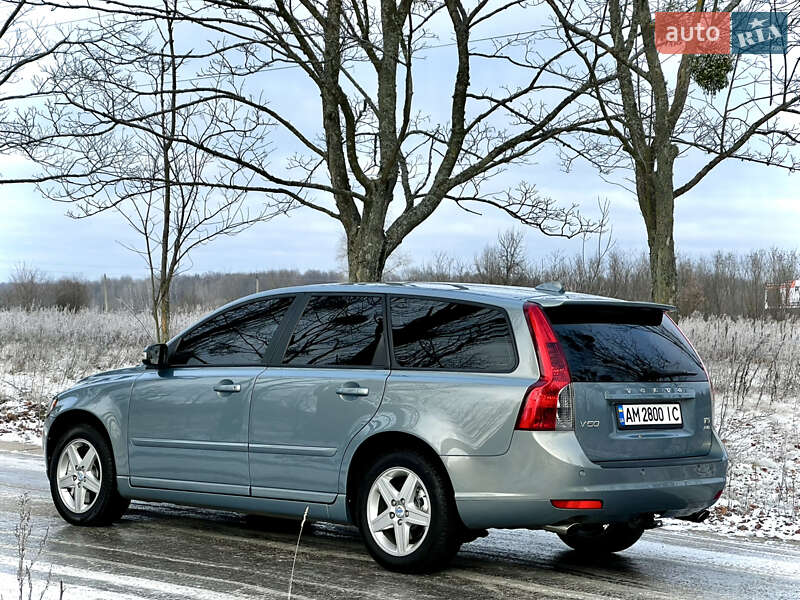 Универсал Volvo V50 2009 в Житомире