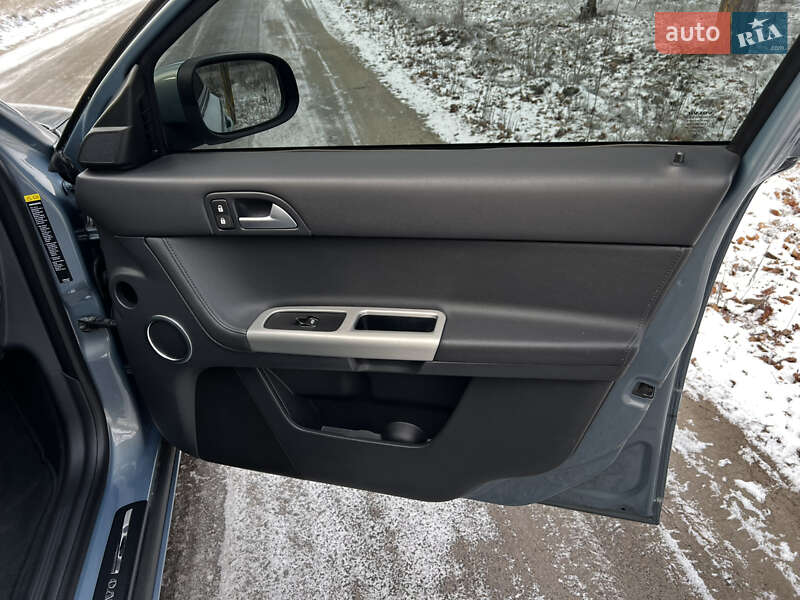 Универсал Volvo V50 2009 в Житомире
