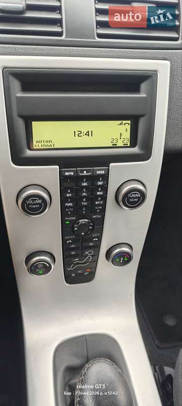 Универсал Volvo V50 2011 в Баре