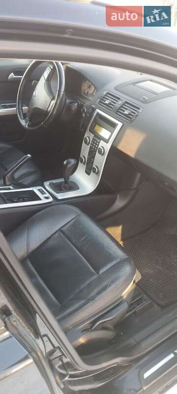 Универсал Volvo V50 2011 в Баре