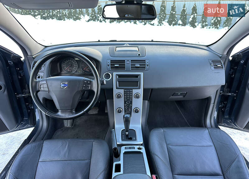 Универсал Volvo V50 2011 в Луцке фото 35 Универсал Volvo V50 2011 в Луцке