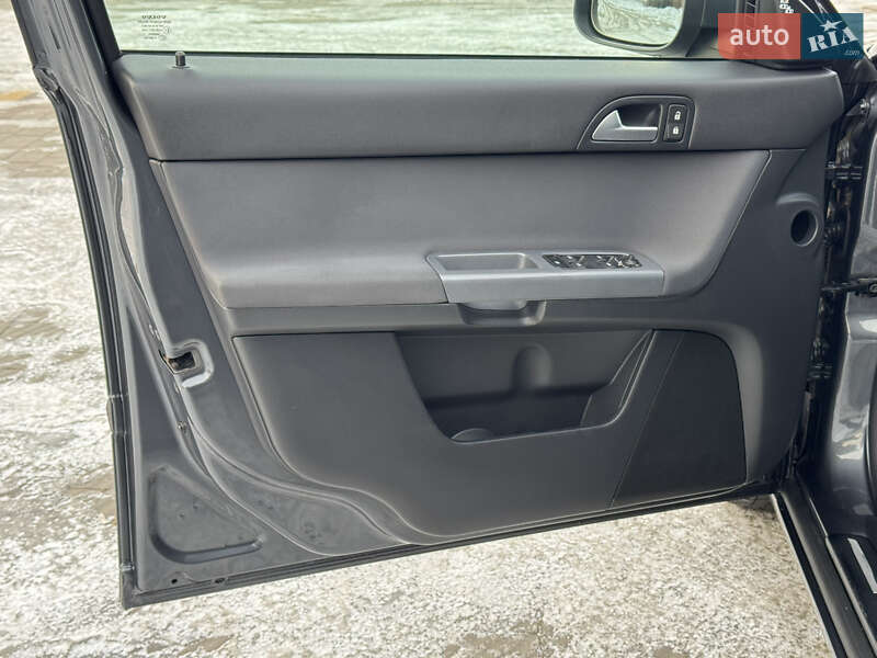 Универсал Volvo V50 2011 в Стрые фото 38 Универсал Volvo V50 2011 в Стрые