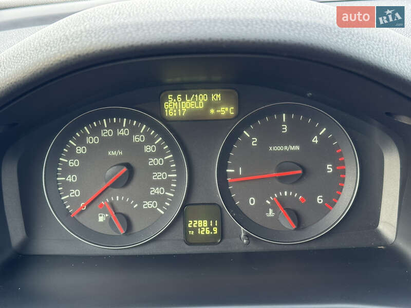 Универсал Volvo V50 2011 в Стрые фото 49 Универсал Volvo V50 2011 в Стрые