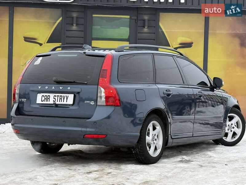 Универсал Volvo V50 2010 в Стрые фото 19 Универсал Volvo V50 2010 в Стрые
