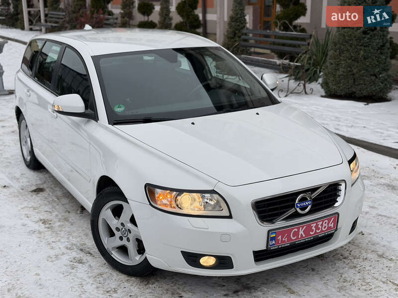 Универсал Volvo V50 2011 в Стрые фото 7 Универсал Volvo V50 2011 в Стрые