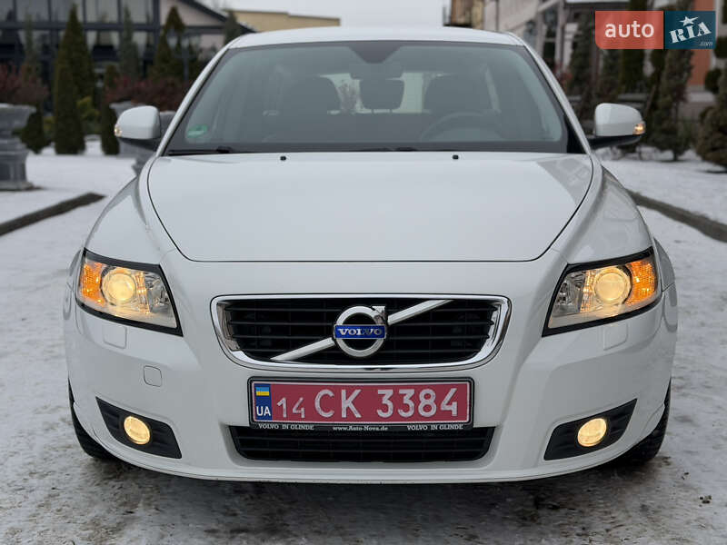 Универсал Volvo V50 2011 в Стрые фото 11 Универсал Volvo V50 2011 в Стрые