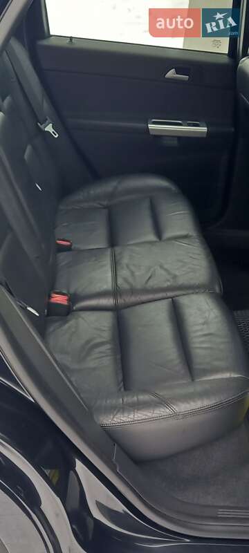 Универсал Volvo V50 2010 в Сарнах