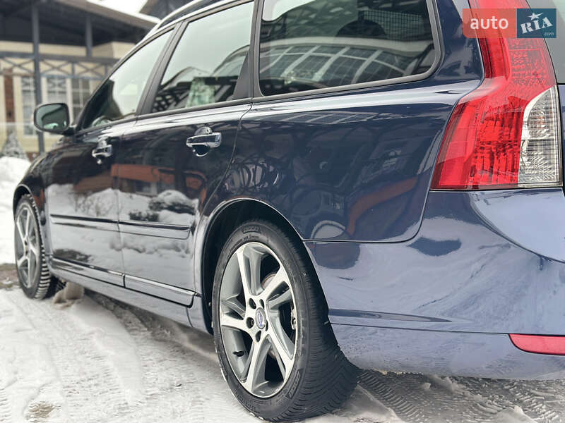 Универсал Volvo V50 2012 в Стрые фото 46 Универсал Volvo V50 2012 в Стрые