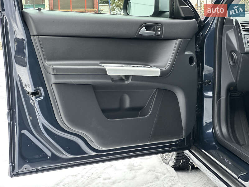 Универсал Volvo V50 2012 в Стрые фото 62 Универсал Volvo V50 2012 в Стрые