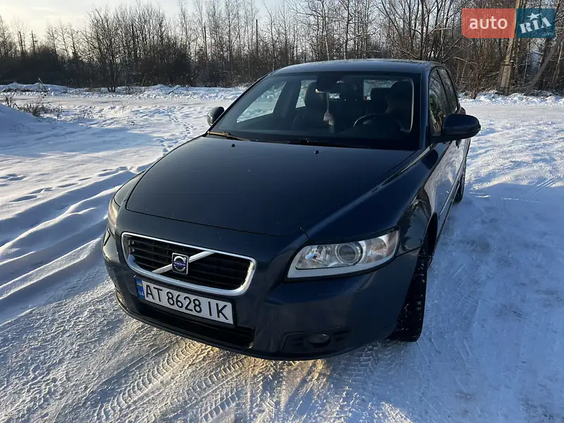 Volvo V50 2009