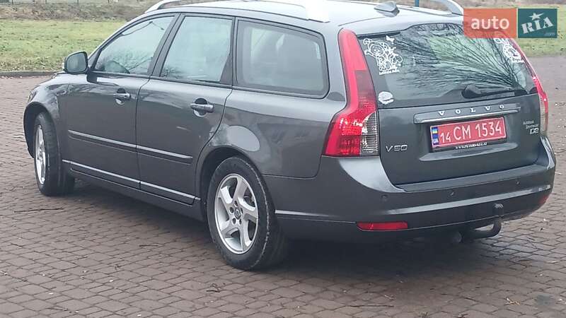 Универсал Volvo V50 2012 в Стрые
