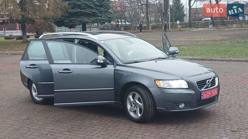 Универсал Volvo V50 2012 в Стрые