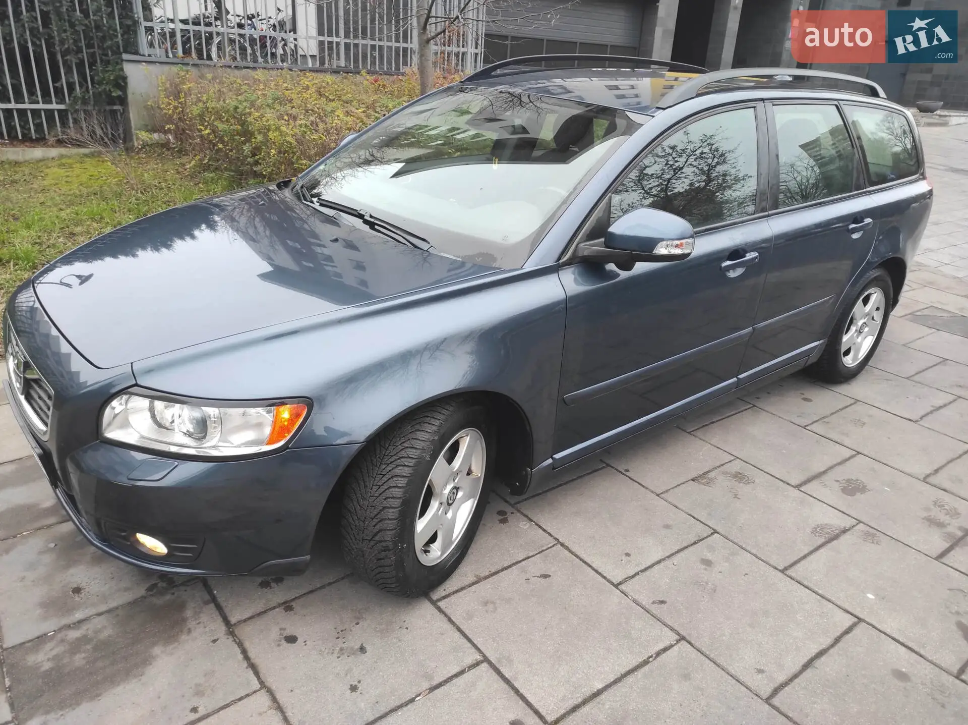 2010 Volvo V50 - мініатюра 10