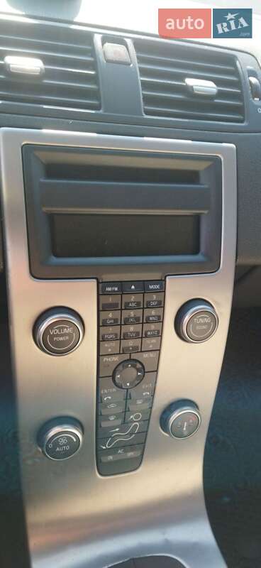 Универсал Volvo V50 2009 в Глухове