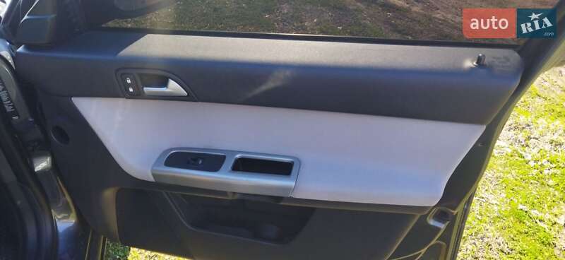 Универсал Volvo V50 2009 в Глухове