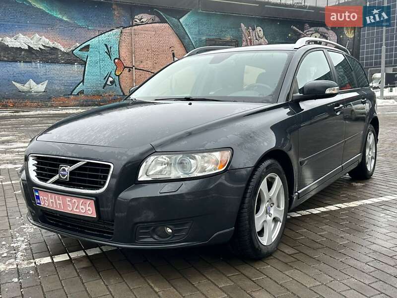 Універсал Volvo V50 2009 в Луцьку