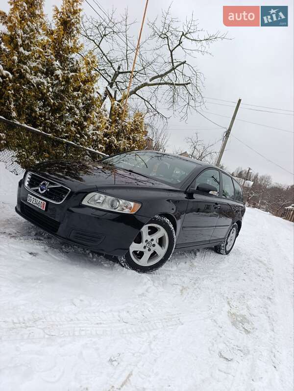 Универсал Volvo V50 2011 в Луцке