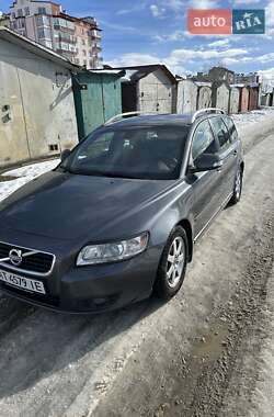 Універсал Volvo V50 2010 в Долині