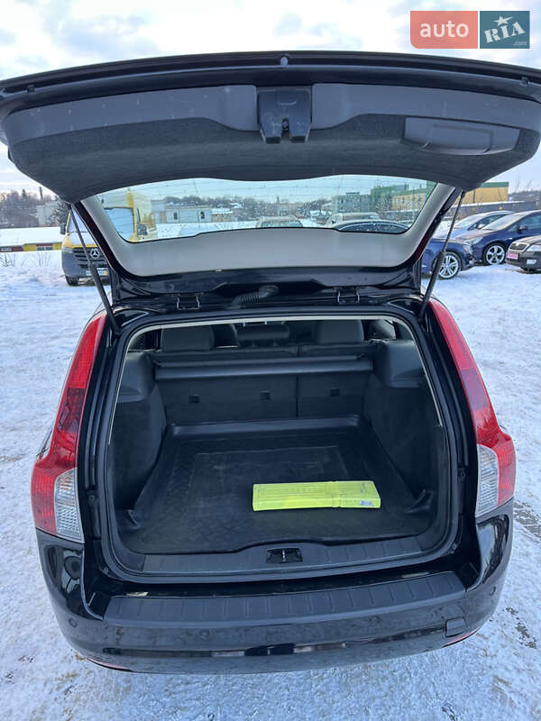 Універсал Volvo V50 2012 в Рівному