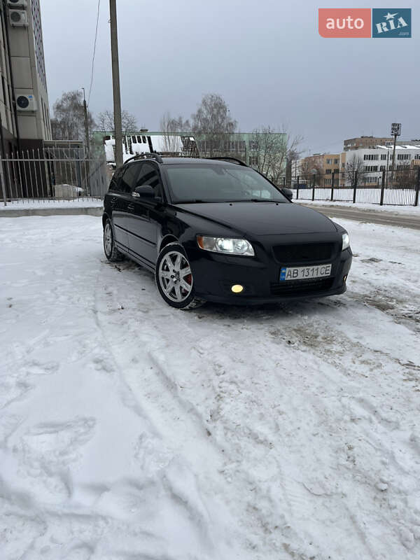 Универсал Volvo V50 2011 в Виннице