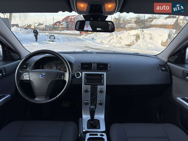 Универсал Volvo V50 2010 в Луцке фото 26 Универсал Volvo V50 2010 в Луцке