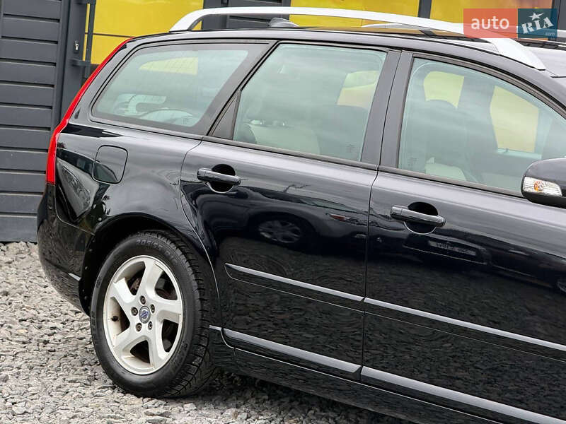 Универсал Volvo V50 2011 в Стрые фото 16 Универсал Volvo V50 2011 в Стрые
