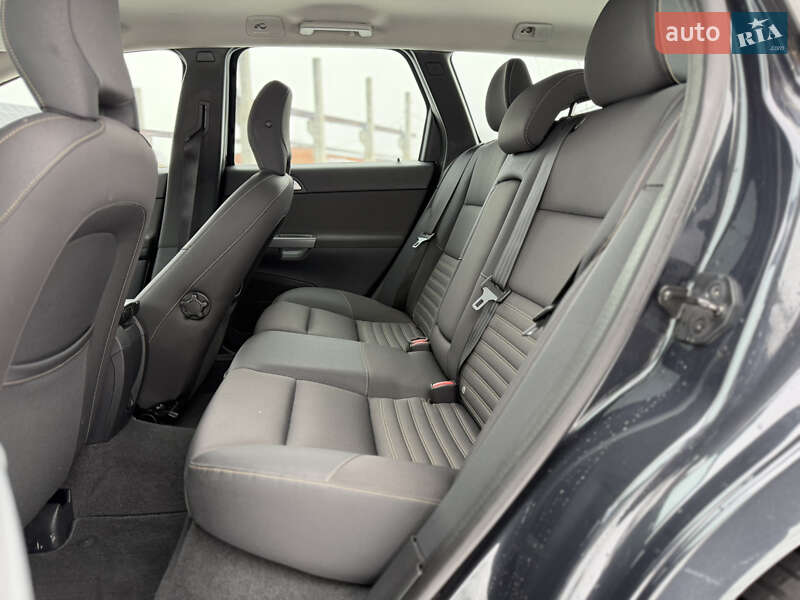 Универсал Volvo V50 2009 в Ивано-Франковске