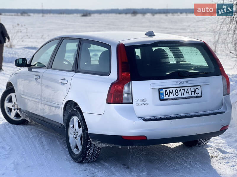 Універсал Volvo V50 2007 в Звягелі фото 2 Універсал Volvo V50 2007 в Звягелі