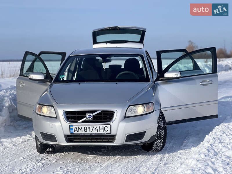 Універсал Volvo V50 2007 в Звягелі фото 11 Універсал Volvo V50 2007 в Звягелі