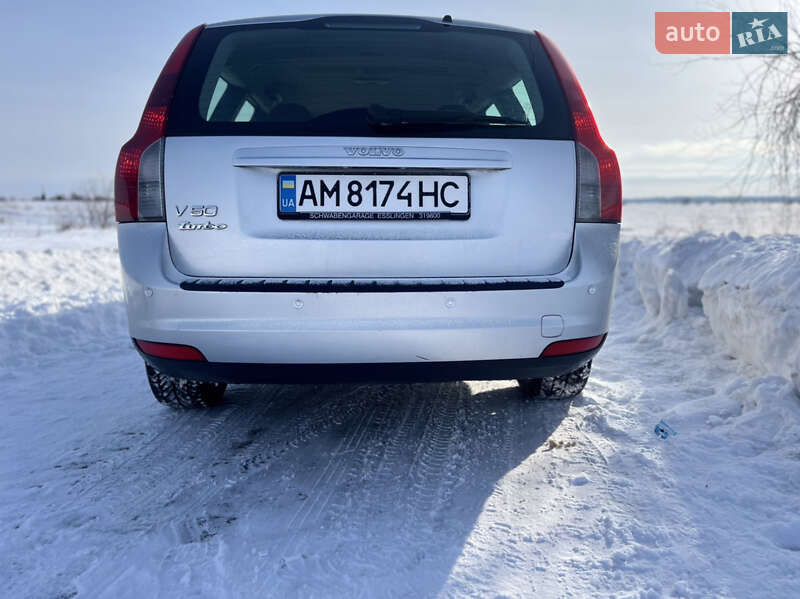 Універсал Volvo V50 2007 в Звягелі фото 14 Універсал Volvo V50 2007 в Звягелі