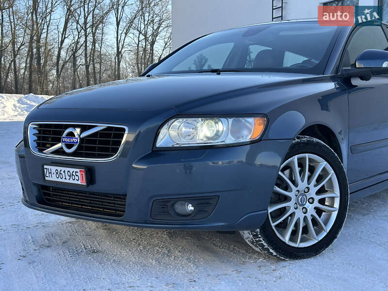 Универсал Volvo V50 2011 в Луцке