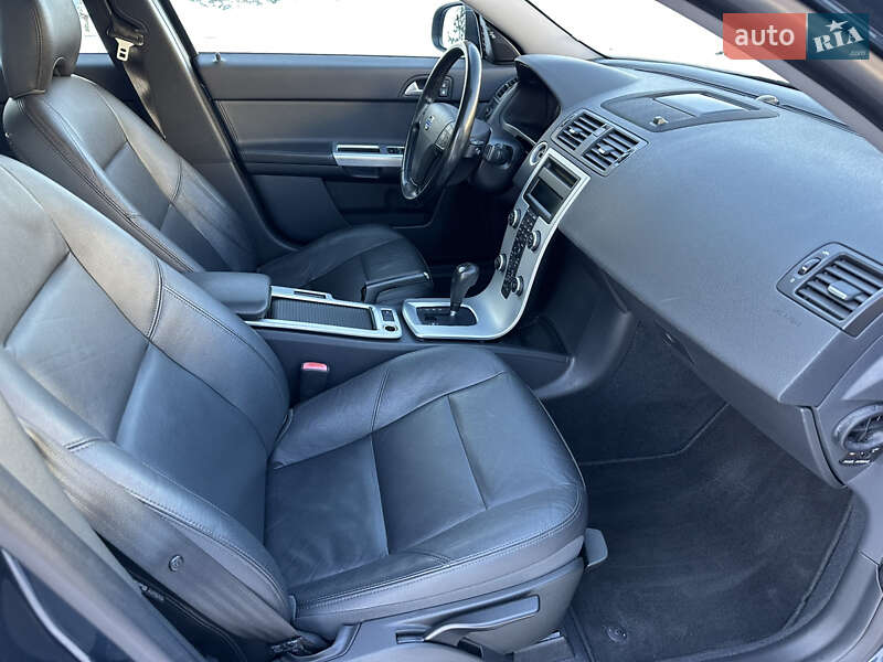 Универсал Volvo V50 2011 в Луцке