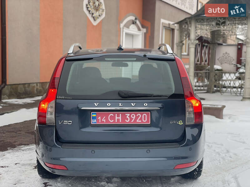 Універсал Volvo V50 2011 в Стрию