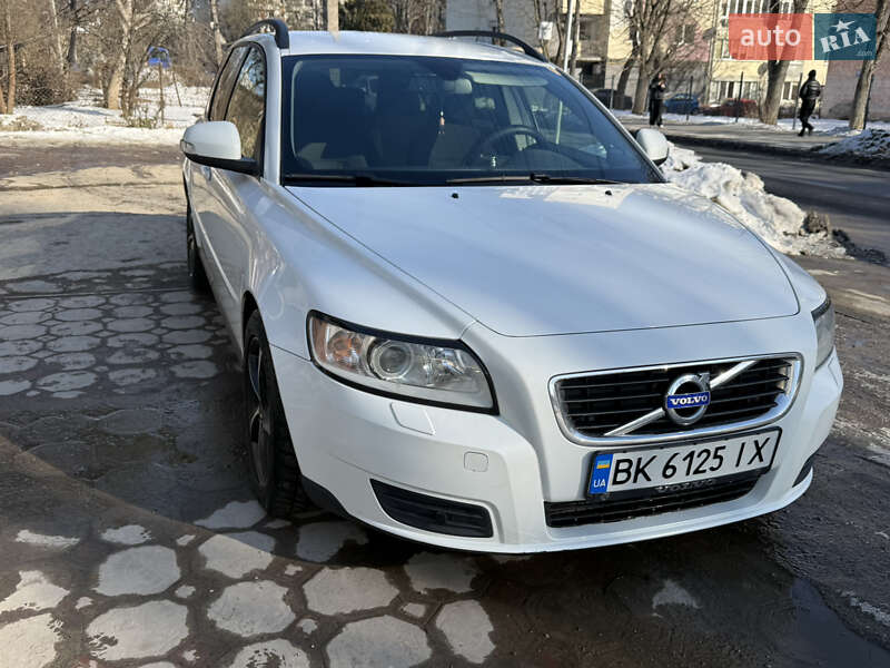 Volvo V50 2010 Volvo V50 2010