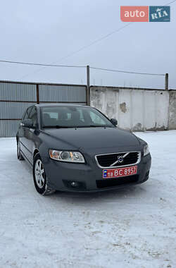 Універсал Volvo V50 2012 в Сумах