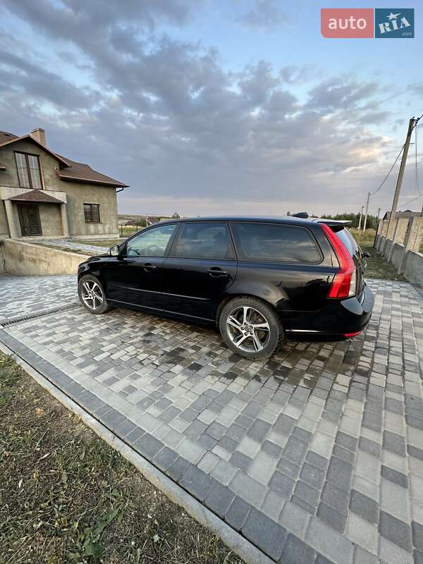 Універсал Volvo V50 2012 в Чернівцях фото 5 Універсал Volvo V50 2012 в Чернівцях