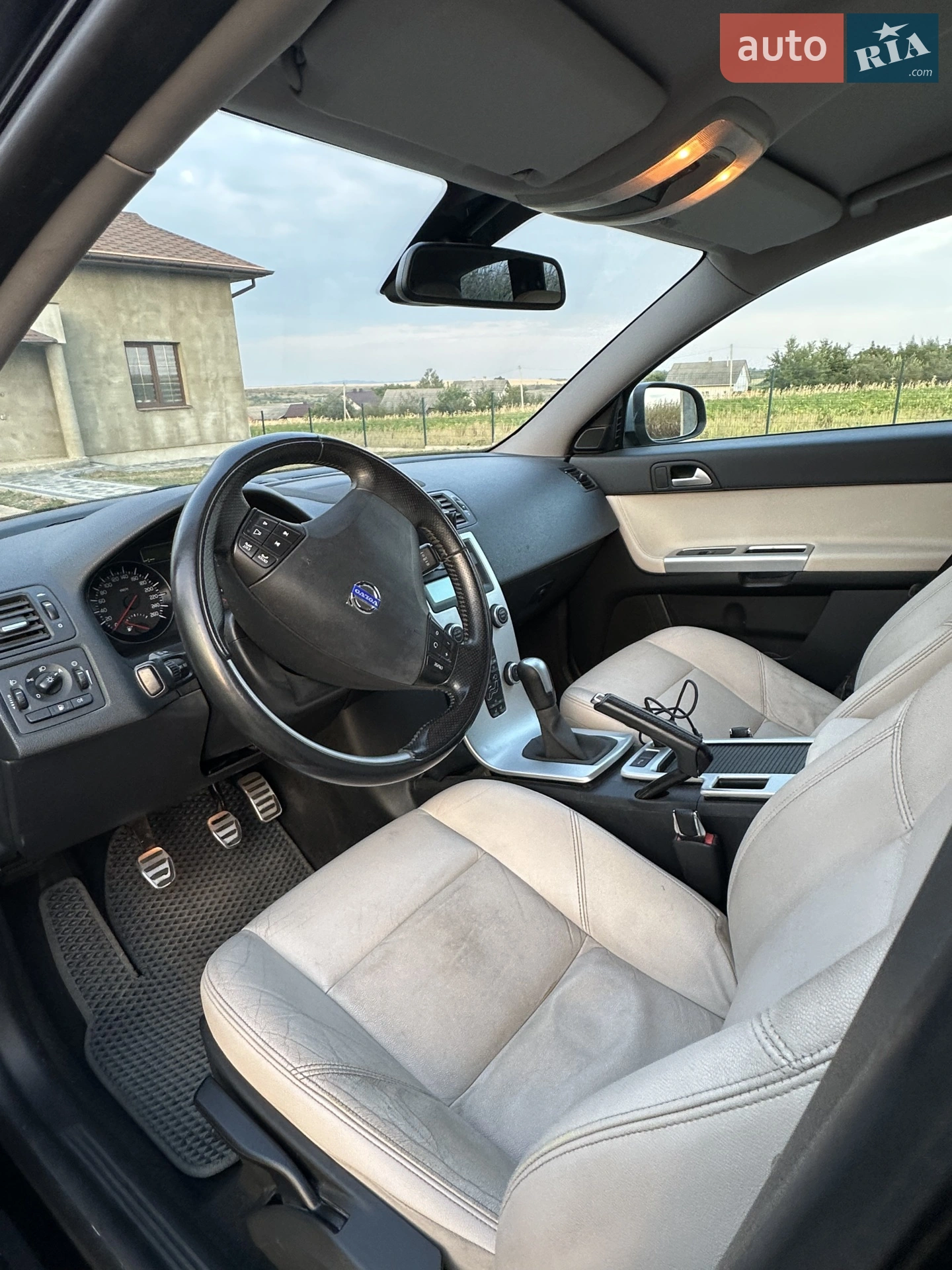 2012 Volvo V50 - мініатюра 10