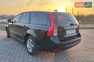 Универсал Volvo V50 2011 в Николаеве