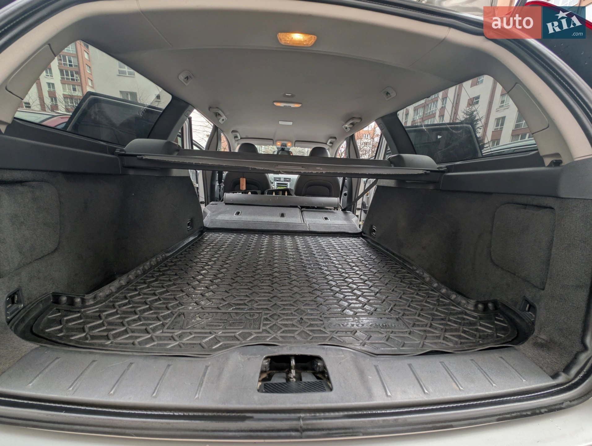 2011 Volvo V50 - мініатюра 82