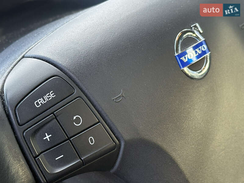 Универсал Volvo V50 2010 в Ровно