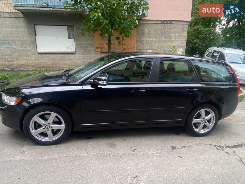 Універсал Volvo V50 2011 в Вінниці