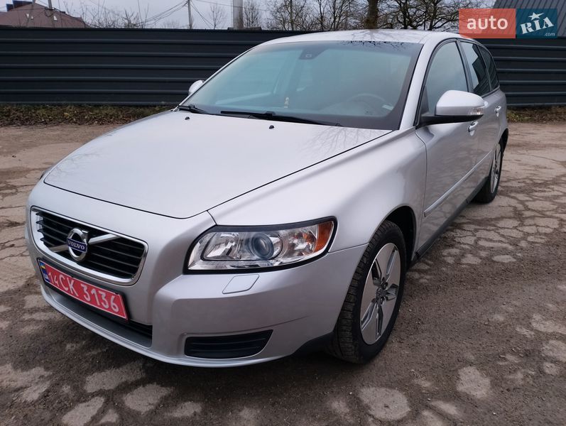 Volvo V50 2010