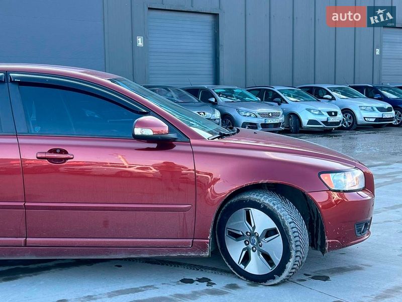 Универсал Volvo V50 2009 в Львове