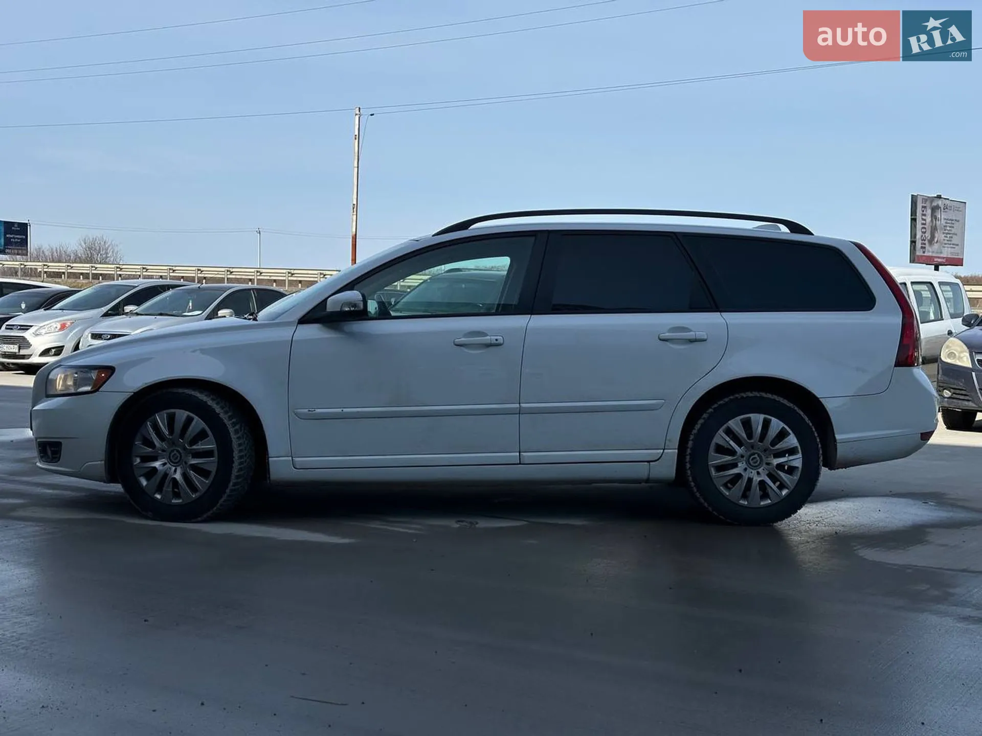 Volvo V50 2009 VIN YV1MW755192486000 фото оголошення 4 з 35